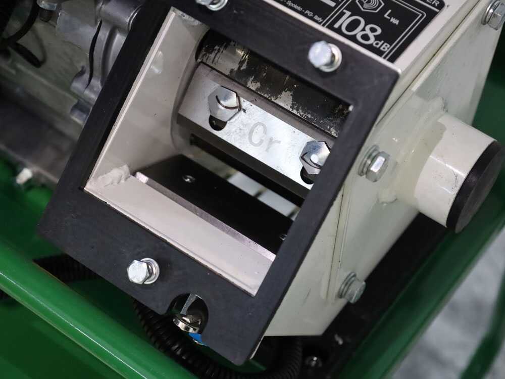 GreenBay GB-WRC 55 RB - Biotrituratore a scoppio - Motore a benzina RATO R210-A da 7 HP