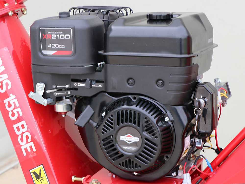 GeoTech-Pro BMS155 BSE - Biotrituratore semovente a cingoli su motocarriola GeoPorter 330E BS - Motore B&S XR2100