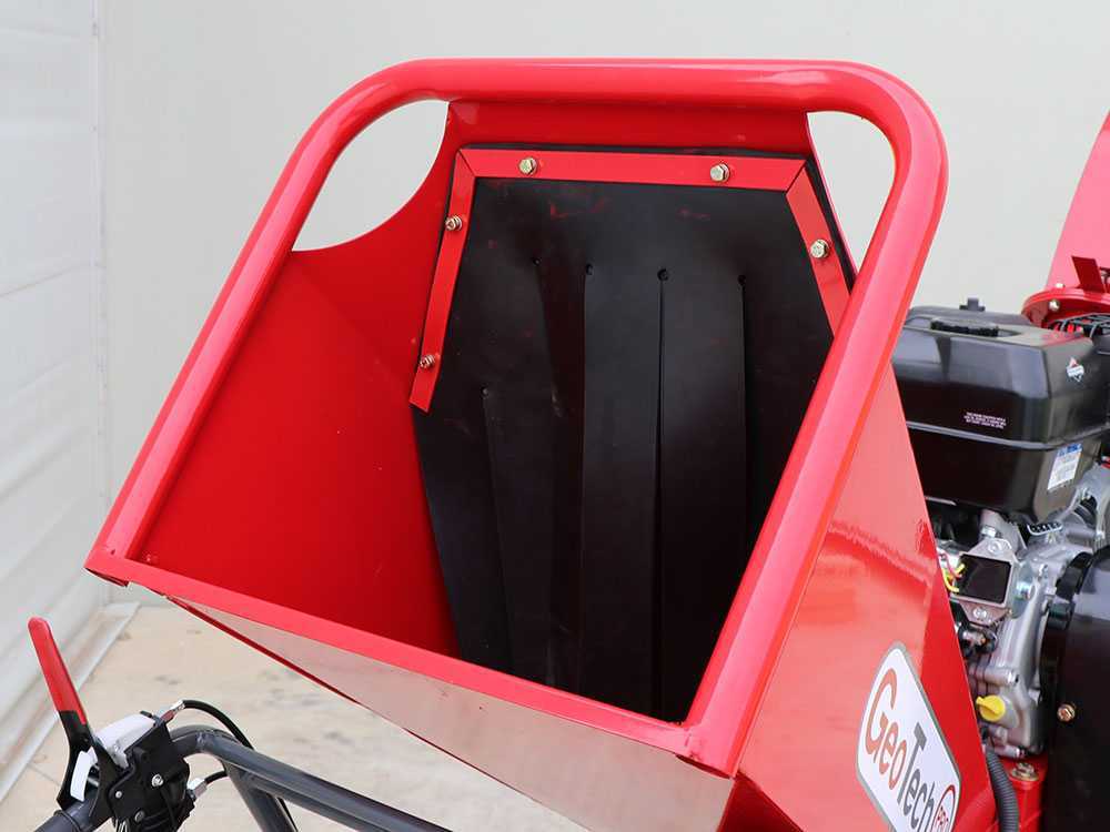 GeoTech-Pro BMS155 BSE - Biotrituratore semovente a cingoli su motocarriola GeoPorter 330E BS - Motore B&S XR2100