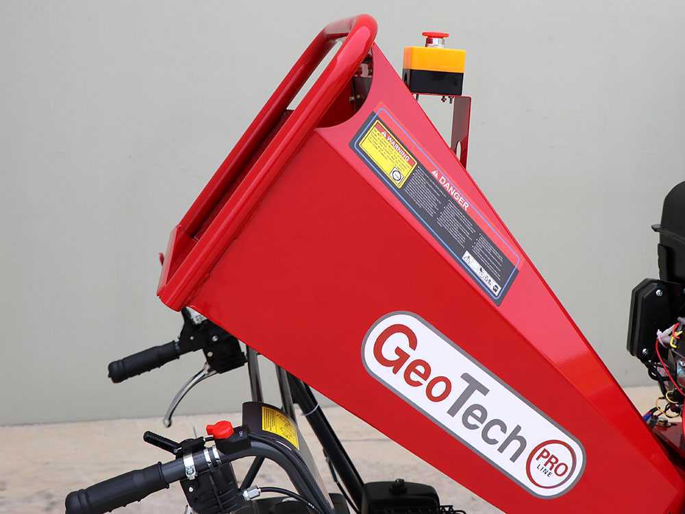 GeoTech-Pro BMS155 BSE - Biotrituratore semovente a cingoli su motocarriola GeoPorter 330E BS - Motore B&S XR2100