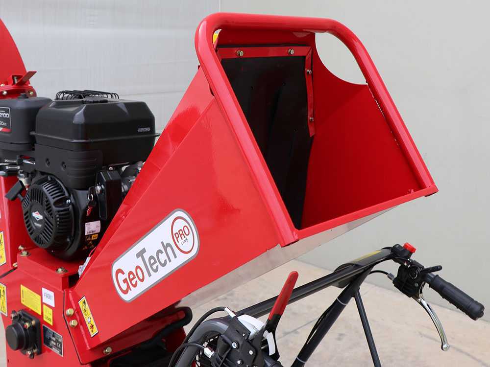 GeoTech-Pro BMS155 BSE - Biotrituratore semovente a cingoli su motocarriola GeoPorter 330E BS - Motore B&S XR2100