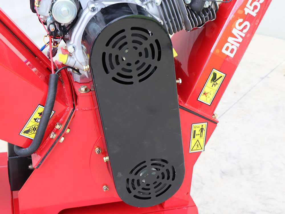 GeoTech-Pro BMS155 BSE - Biotrituratore semovente a cingoli su motocarriola GeoPorter 330E BS - Motore B&S XR2100