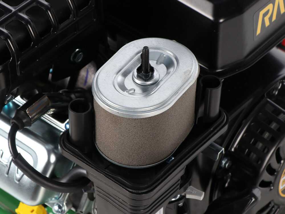 GreenBay GB-WRC 55 RB - Biotrituratore a scoppio - Motore a benzina RATO R210-A da 7 HP