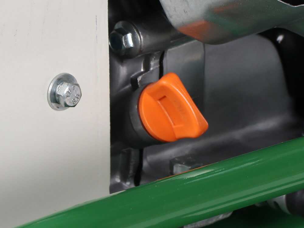 GreenBay GB-WRC 55 RB - Biotrituratore a scoppio - Motore a benzina RATO R210-A da 7 HP