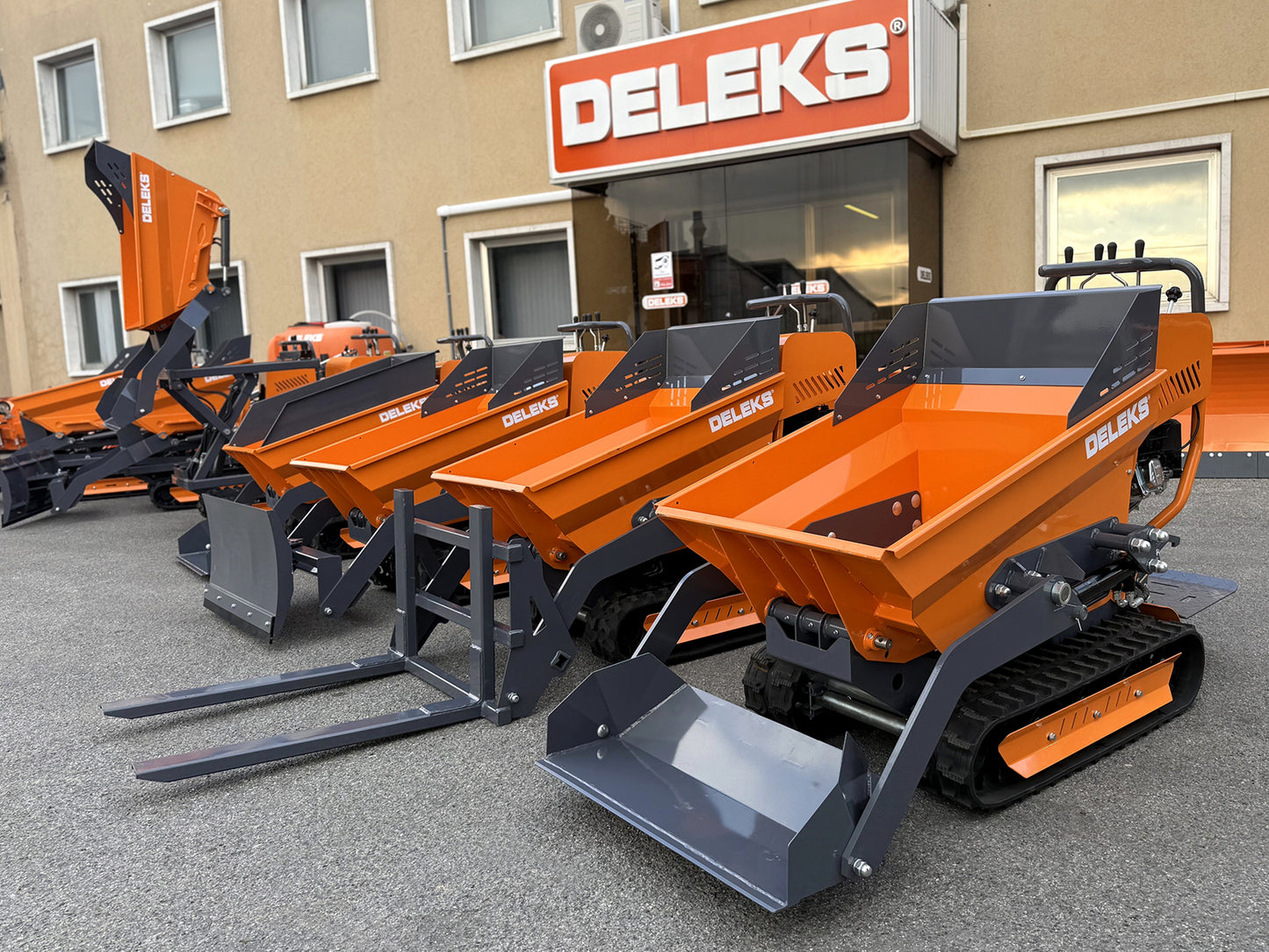 Mini Dumper cingolato idrostatico, motore Briggs&Stratton, E-start