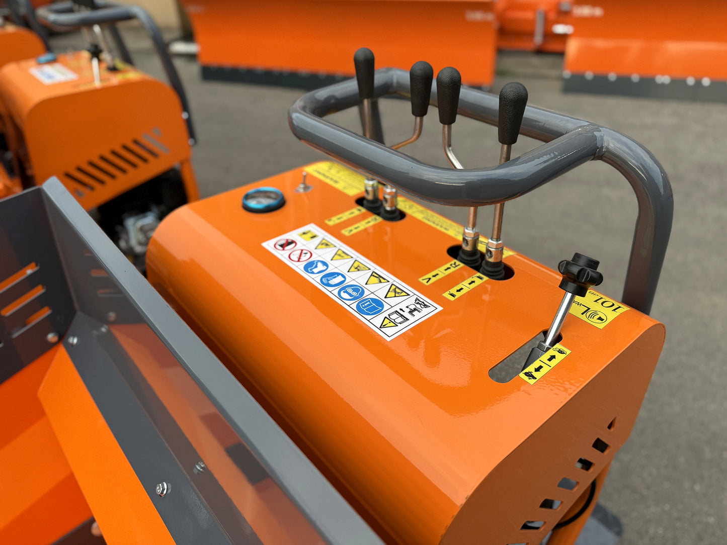 Mini Dumper cingolato idrostatico, motore Briggs&Stratton, E-start